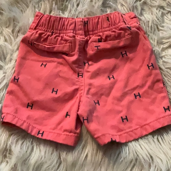 Tommy Hilfiger baby boy shorts. 6-9 months. Denim w/designers name - Picture 3 of 7